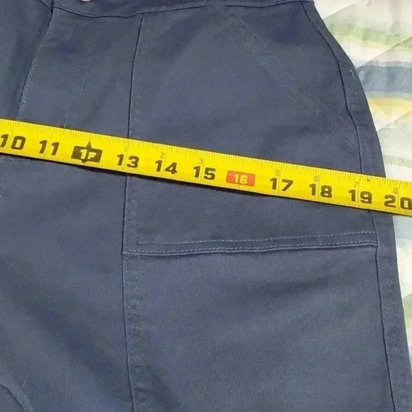 💥F21 Blue pants- crisp clean lines - Picture 7 of 11